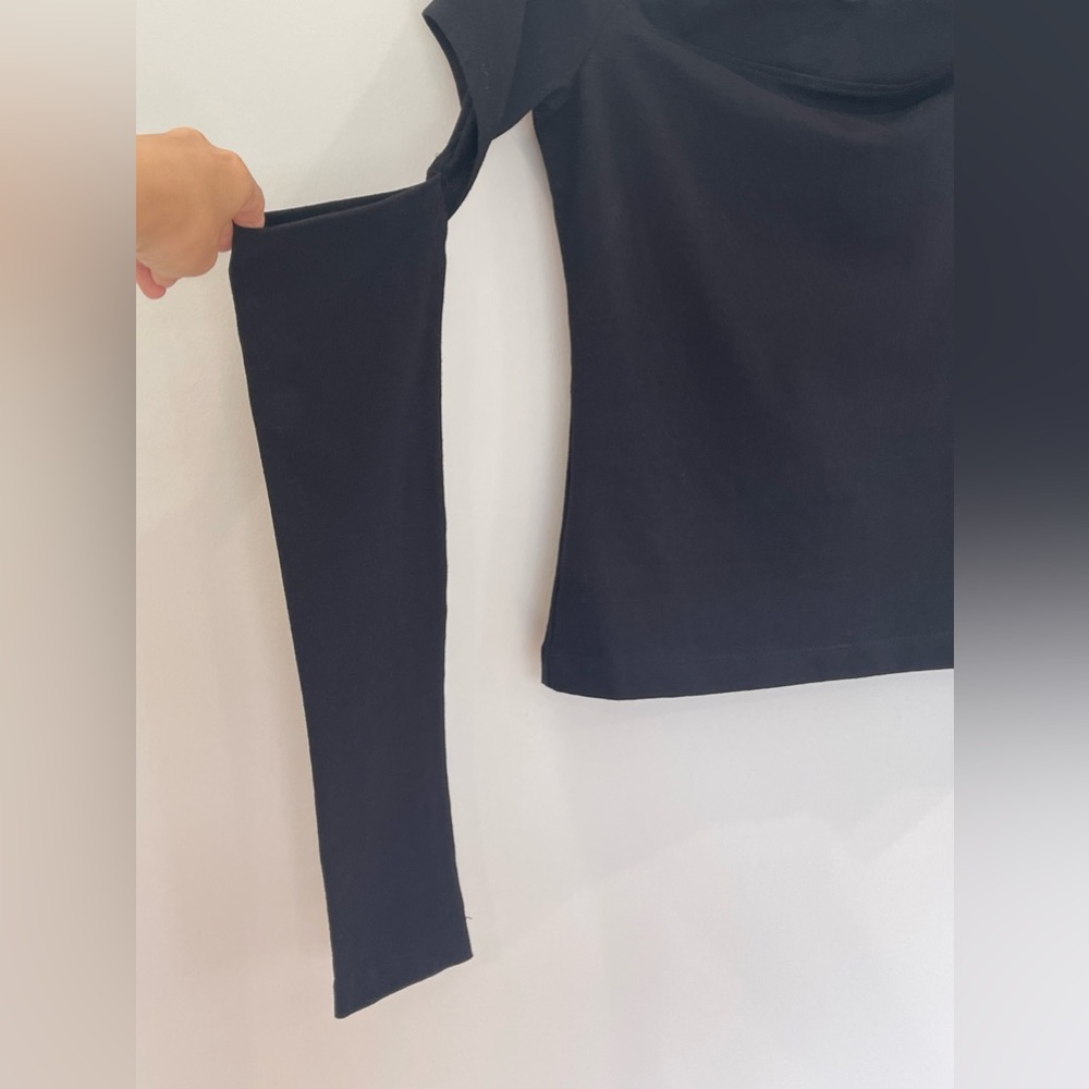 Agolde Black Off-Shoulder Top - Picture 3 of 8